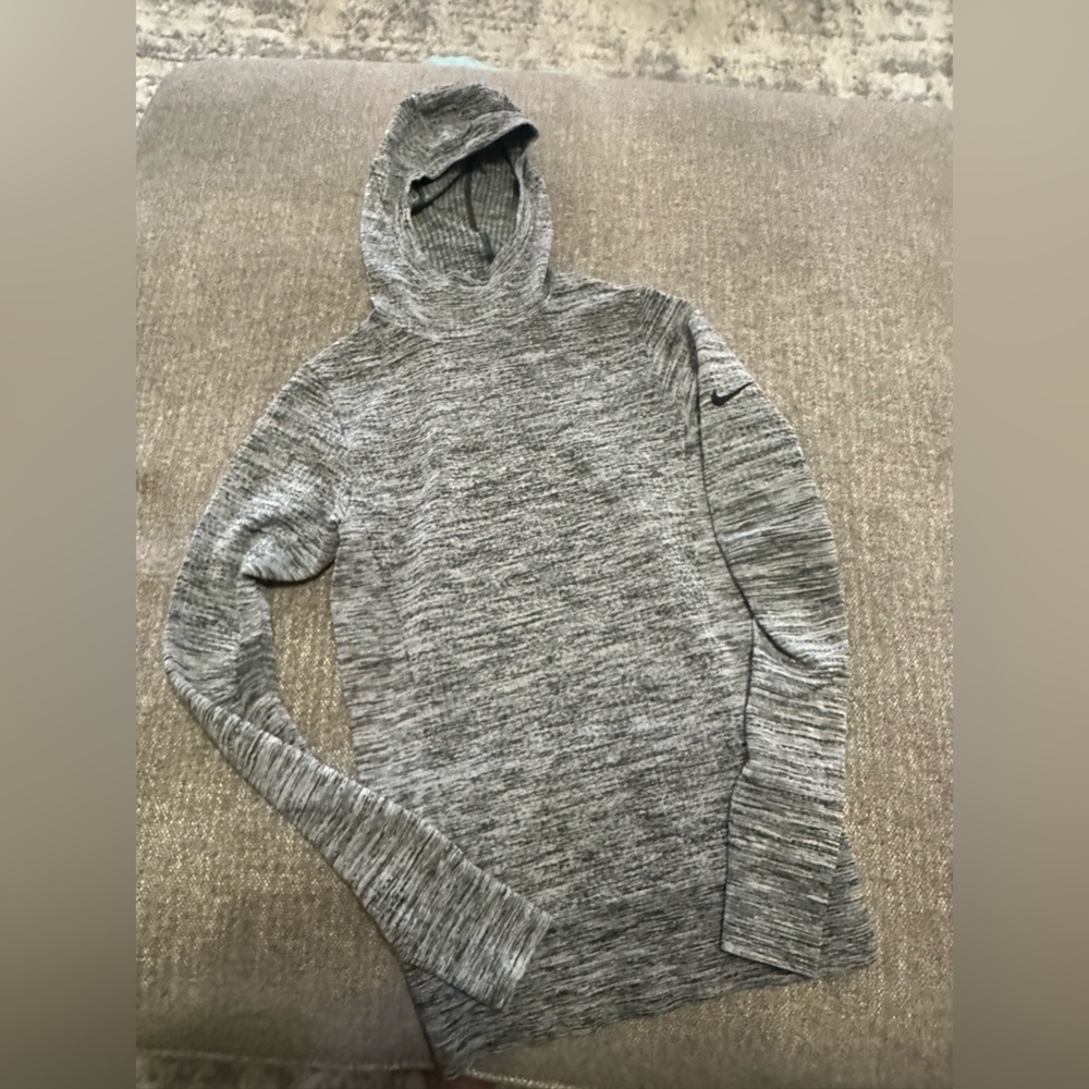 Nike Pro Hoodie Women’s 
Size Small